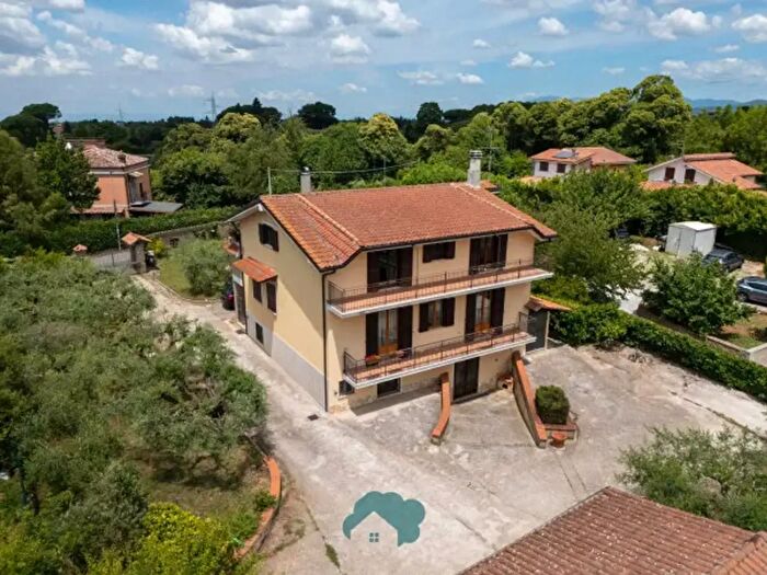 Casa con 6 locali in vendita in Via Colle Collecchie, Zagarolo