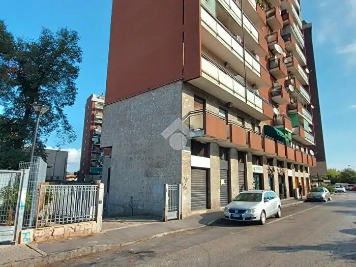 Appartamento monolocale in vendita in Viale Romagna, Cinisello Balsamo