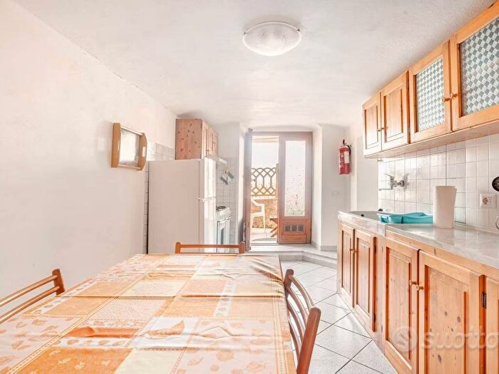 Appartamento trilocale in affitto in Via Canarbino, Pitelli, La Spezia