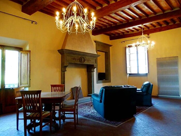 Appartamento quadrilocale in affitto in Centro Storico, San Miniato