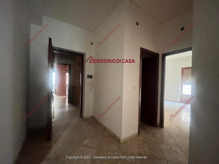 Appartamento trilocale in vendita in Piazza Dante Alighieri Casteldaccia Pa Italia, Casteldaccia