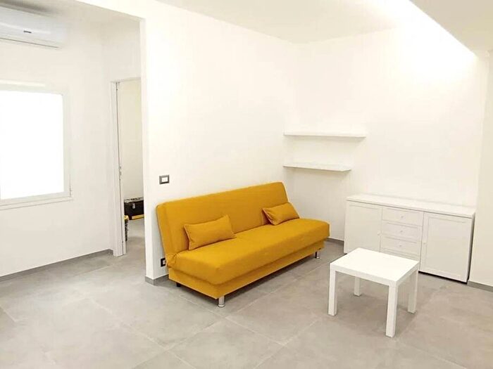 Appartamento quadrilocale in affitto in Neighbourhood Cattedrale Ecce, Centro, Ragusa