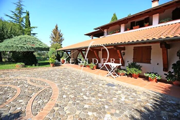 Casa con 7 locali in vendita in Loc Borgo Santa Rita Cinigiano, Cinigiano
