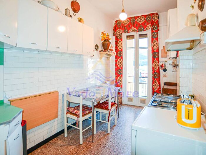 Appartamento quadrilocale in affitto in Vado Centro, Vado Ligure