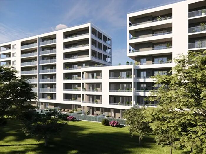 Appartamento trilocale in vendita in Via Gaetano Crespi, Milano