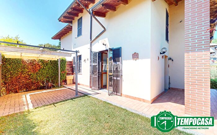 Casa con 5 locali in vendita in Località San Carlo Bis, Rocca Grimalda