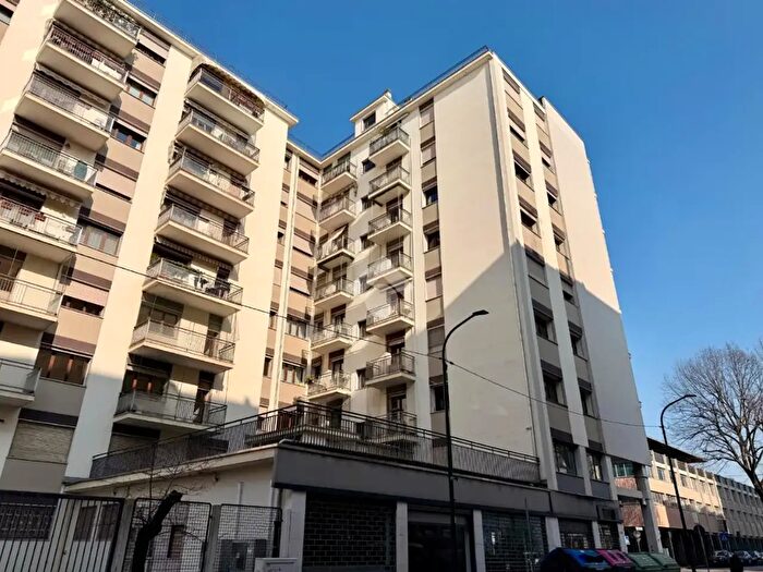 Appartamento trilocale in vendita in Corso del Popolo, Venezia