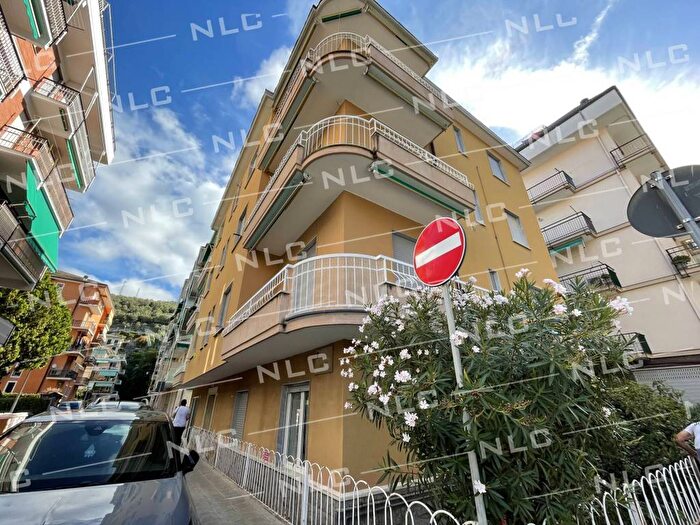 Appartamento bilocale in affitto in Via Legnano, Centro, Lavagna