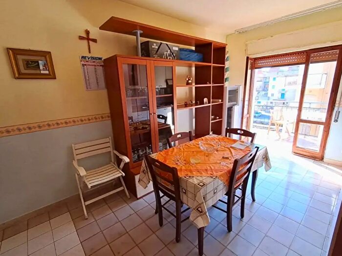Appartamento bilocale in vendita in Via Fiume Lao, Scalea