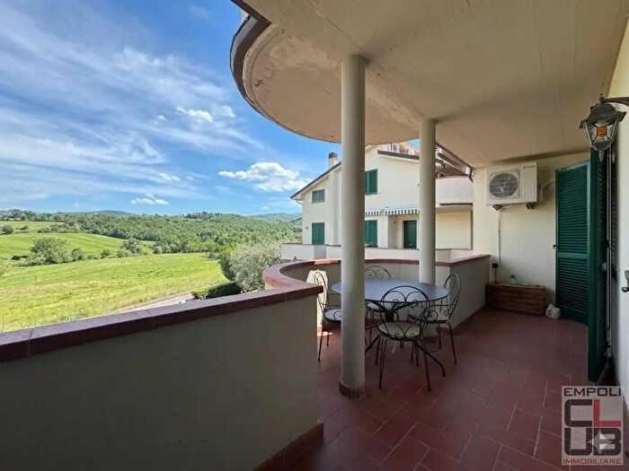 Appartamento con 5 locali in vendita in Hiesa Marcignana, Empoli