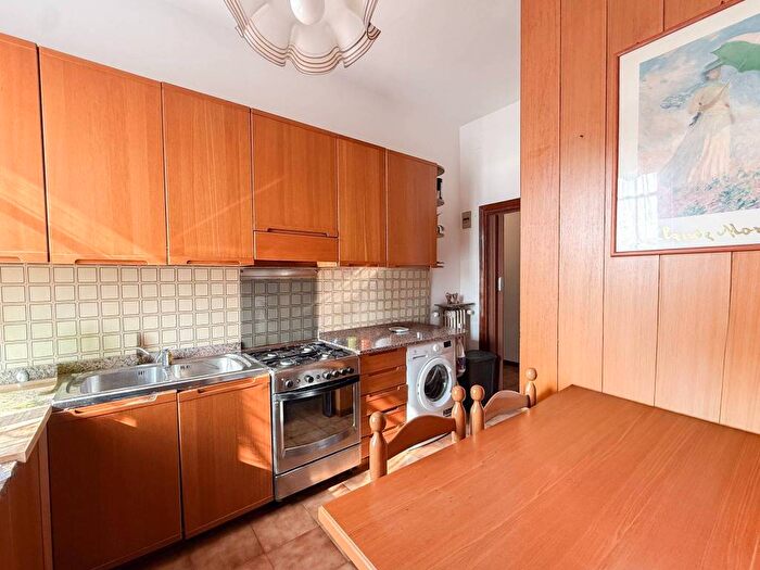 Appartamento quadrilocale in affitto in Veronetta, Verona