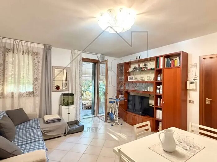 Appartamento trilocale in vendita in Via Trento, Saonara