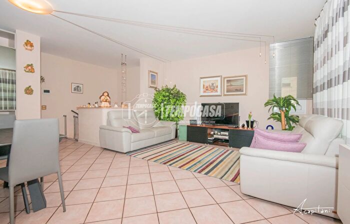 Casa trilocale in vendita in Via della Pace a, Rovigo