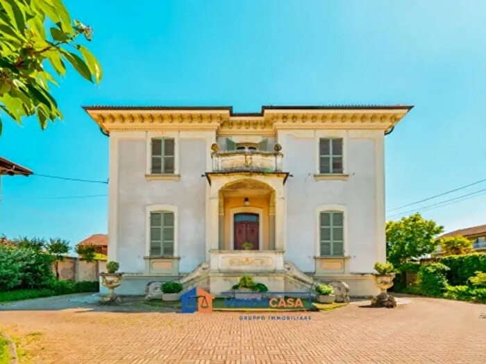 Casa con 6 locali in vendita in Via Racconigi, Sommariva Del Bosco