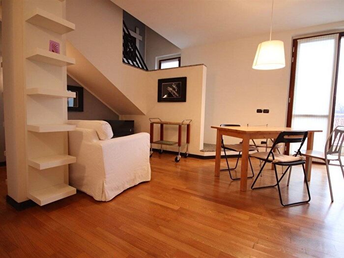 Appartamento bilocale in affitto in Via Fratelli Cairoli, San Carlo Stazione, Monza