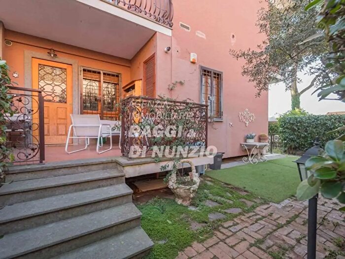 Appartamento con 5 locali in vendita in degli Ulivi, Grottaferrata