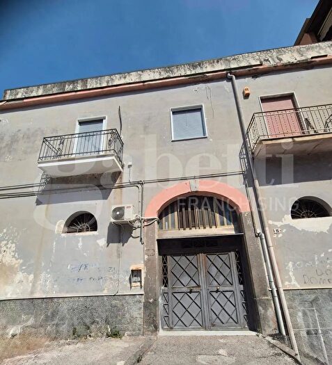 Appartamento trilocale in vendita in Largo Cuparella, Torre Annunziata