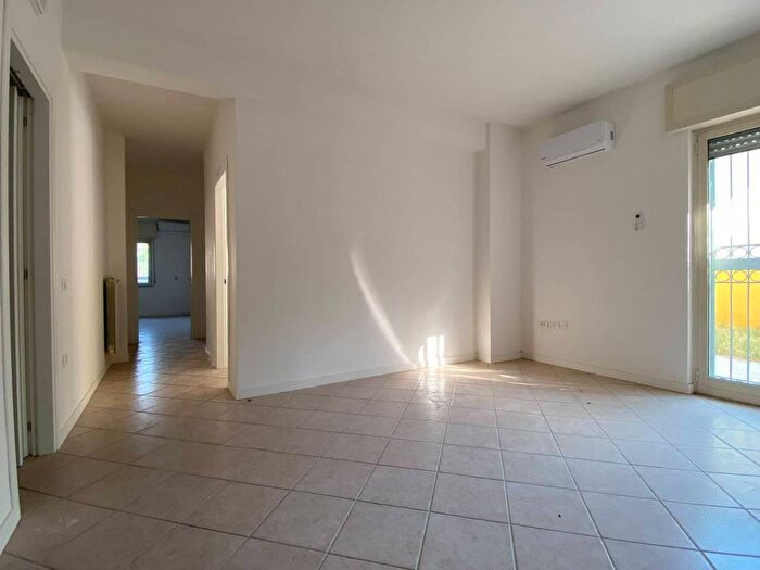 Appartamento quadrilocale in affitto in Via Obbligatoria Umberto I, Aversa