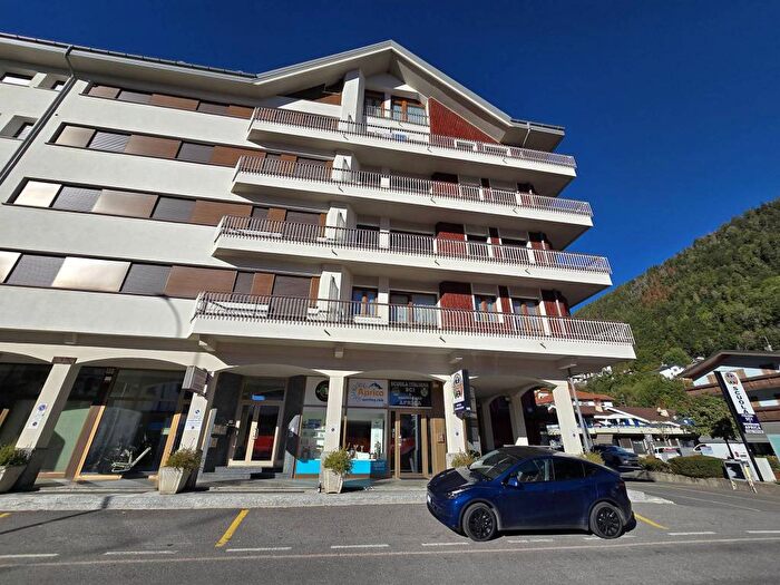 Appartamento trilocale in affitto in Corso Roma, Aprica