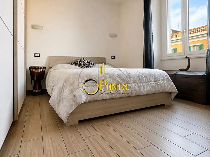 Appartamento trilocale in vendita in Via Roma, Taggia