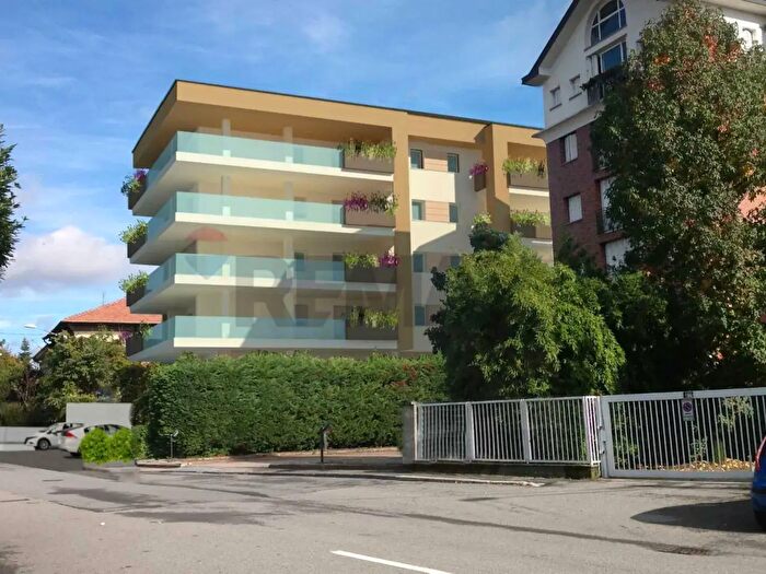Appartamento trilocale in vendita in Via San Rocco, Gallarate