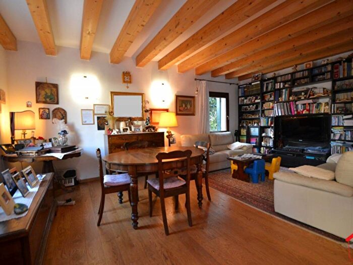Casa quadrilocale in affitto in Paltana Mandria, Padova