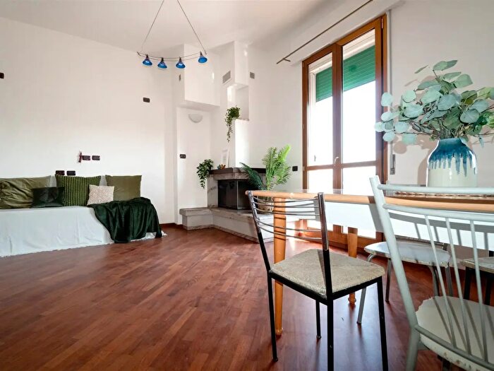 Appartamento bilocale in vendita in Via Agucchi, Bologna