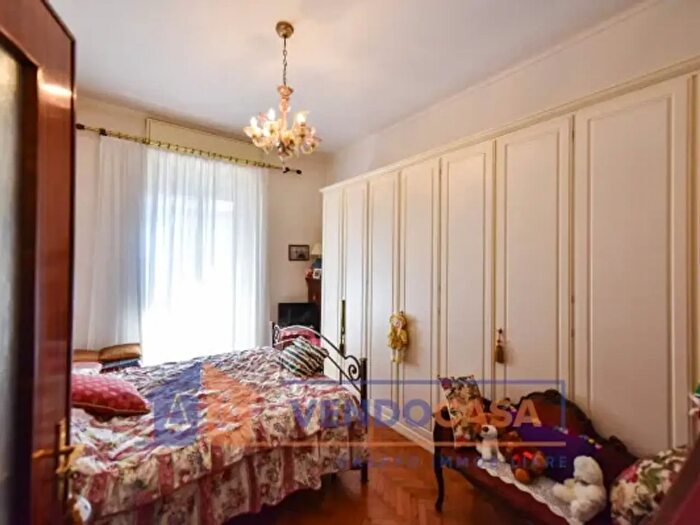 Appartamento trilocale in vendita in Via Benvenuto Cellini, Torino