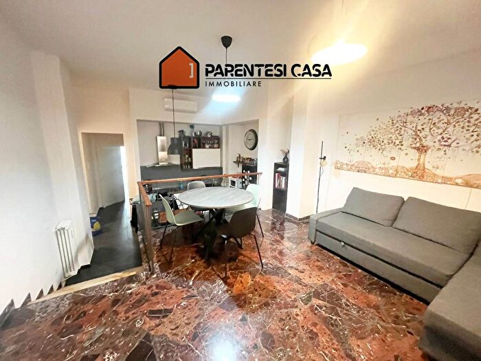 Appartamento trilocale in affitto in Via Vincenzo Bellini, Porta al Prato San Jacopino, Firenze