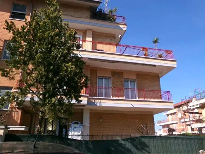 Appartamento trilocale in vendita in Via Ardeatina, Anzio