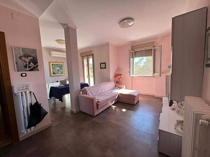 Appartamento trilocale in vendita in Via Cirese, Campobasso