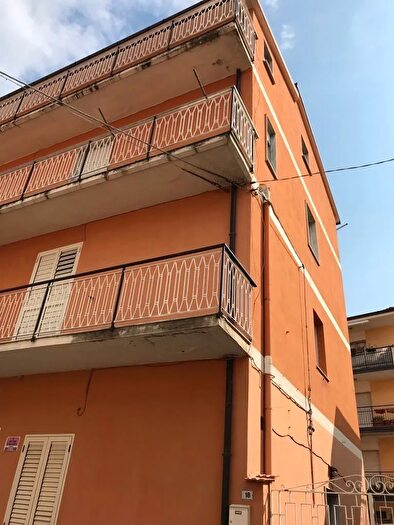 Appartamento quadrilocale in vendita in Viale Stazione, Gizzeria