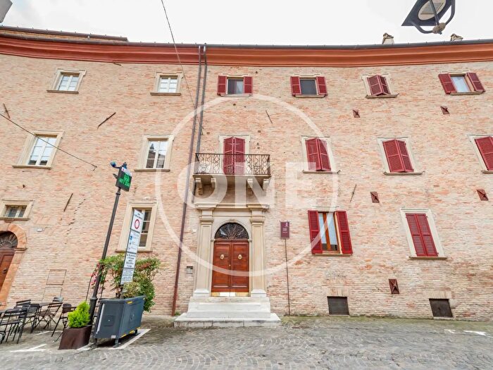 Appartamento trilocale in vendita in Via del Corso, Corinaldo
