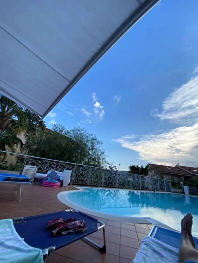 Casa con 8 locali in affitto in Strada SolaroSanremo, Sanremo