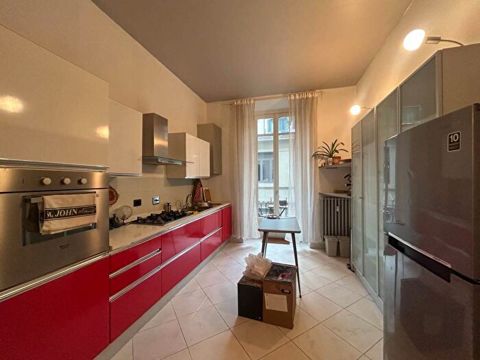 Appartamento con 5 locali in affitto in Via Carlo Alberto, Via Roma, Torino