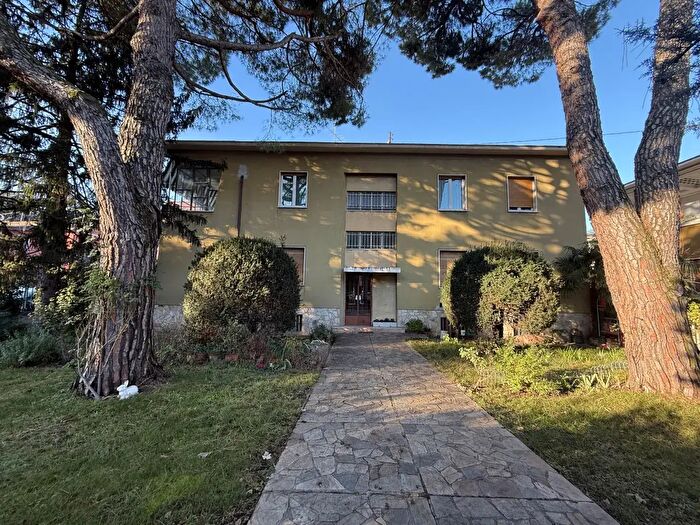 Appartamento trilocale in vendita in Via San Rocchino, Brescia