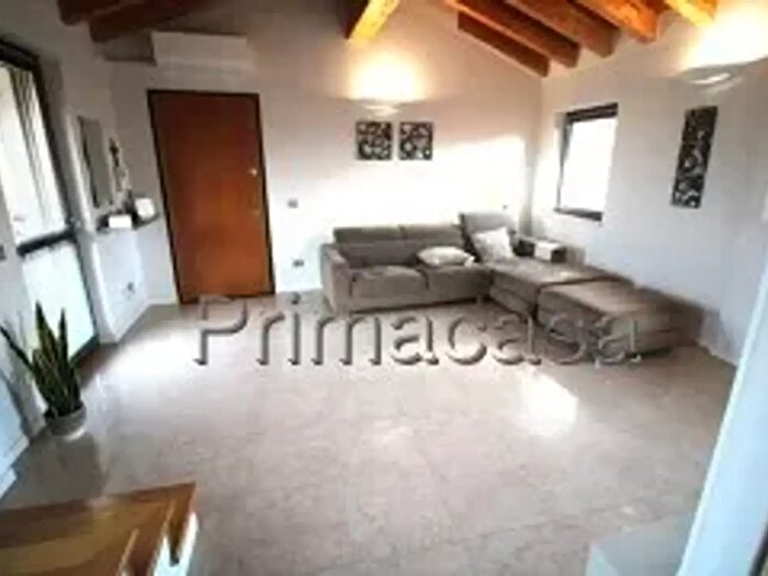 Appartamento con 5 locali in vendita in Via Madonna, Pescantina