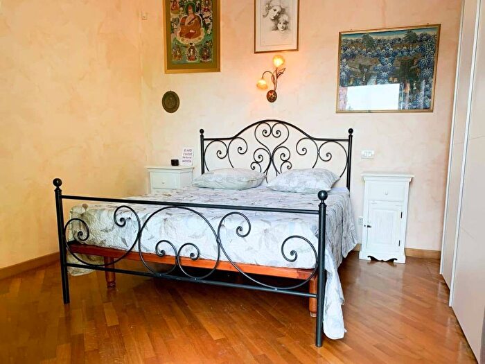 Appartamento quadrilocale in affitto in Via Jacopo Melani, Infernetto, Roma
