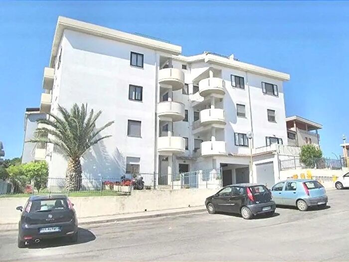 Appartamento trilocale in affitto in Guglionesi