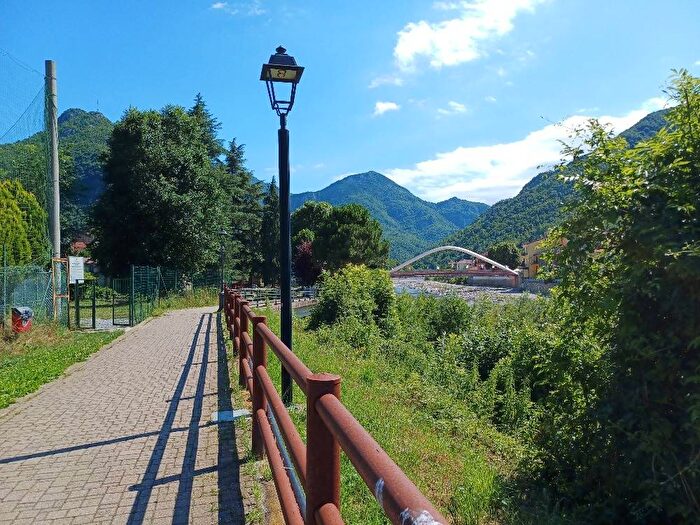 Appartamento trilocale in affitto in Centro, Garessio