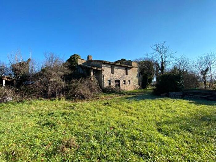 Casa quadrilocale in vendita in Via del Caminaccio, Assisi