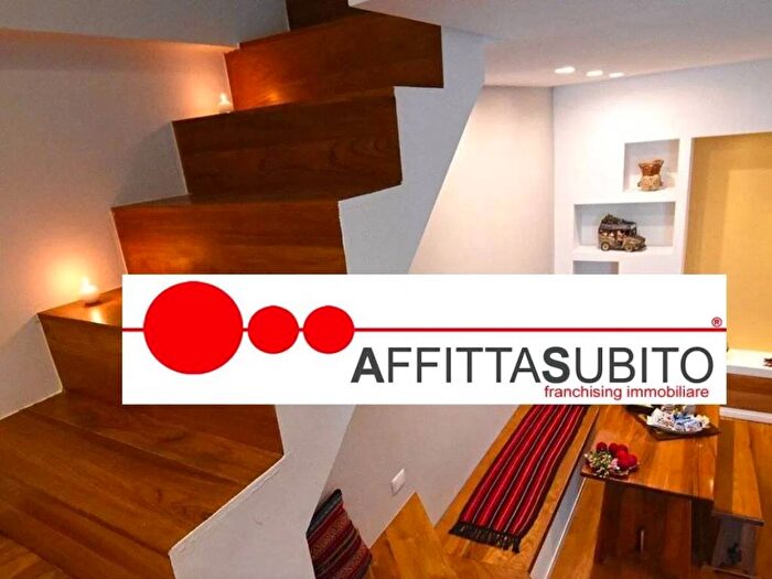 Appartamento bilocale in affitto in Via Nilo No Number, Centro Storico, Napoli