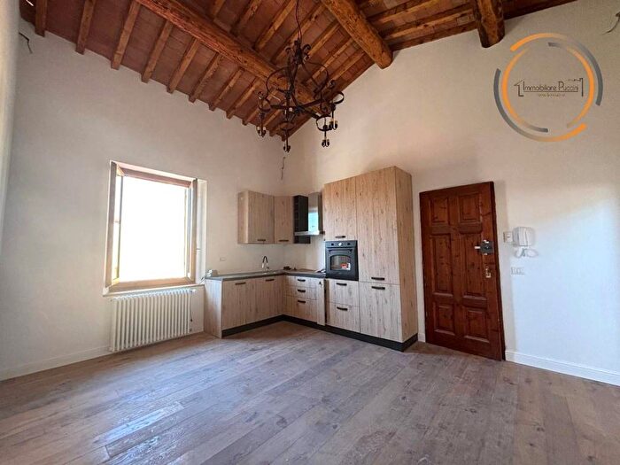 Appartamento con 5 locali in affitto in Via Matteo Renato Imbriani, Sesto Città, Sesto Fiorentino
