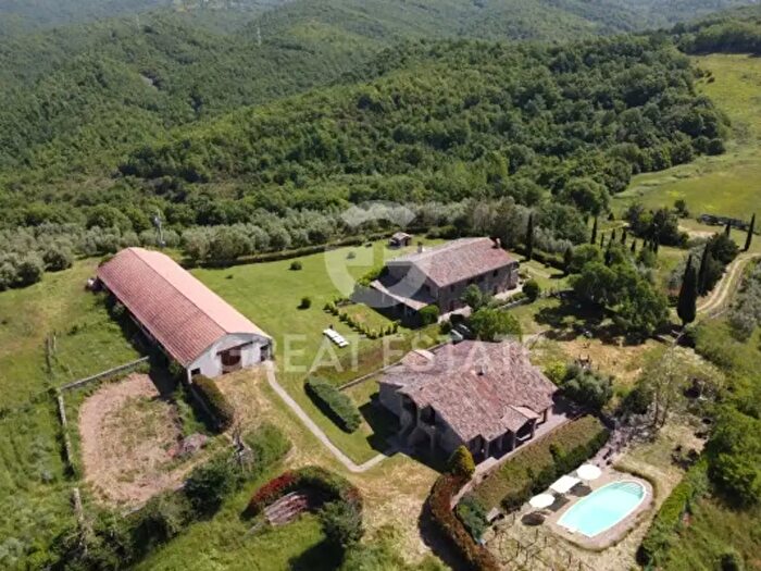 Casa con 6 locali in vendita in Località Spante, San Venanzo