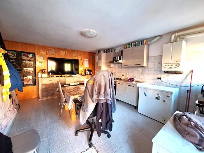 Appartamento trilocale in vendita in Via San Vitale Est, Medicina