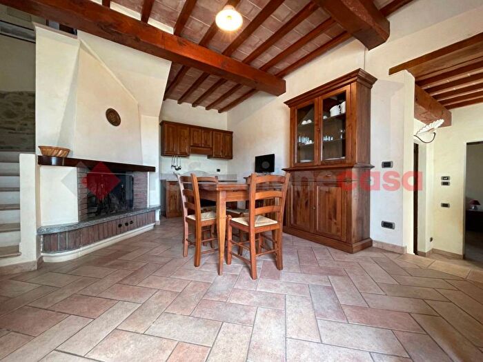 Appartamento quadrilocale in affitto in Viale Trasimeno, Magione