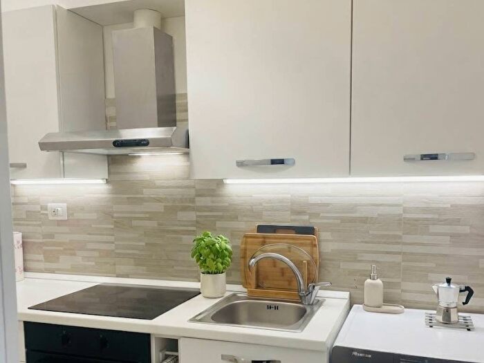 Appartamento bilocale in affitto in Via Gaetano Donizetti, San Michele, Busto Arsizio