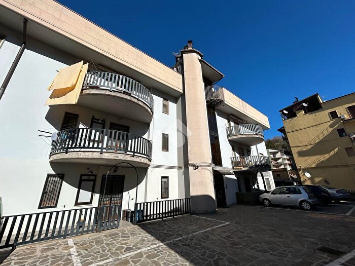 Appartamento trilocale in vendita in Via Vittorio Emanuele, Tito