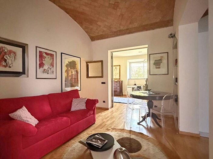 Appartamento bilocale in affitto in Borgo del Correggio, Centro Storico, Parma