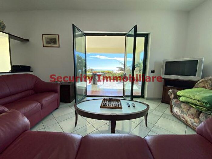 Casa con 6 locali in vendita in Sciacca